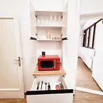 Old Town Oasis - Ap 4 Apartment Bucharest