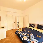 Old Town Oasis - Ap 4 Bucharest
