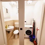 Old Town Oasis - Ap 4 Apartment Bucharest