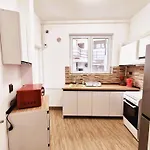 Old Town Oasis - Ap 4 Bucharest