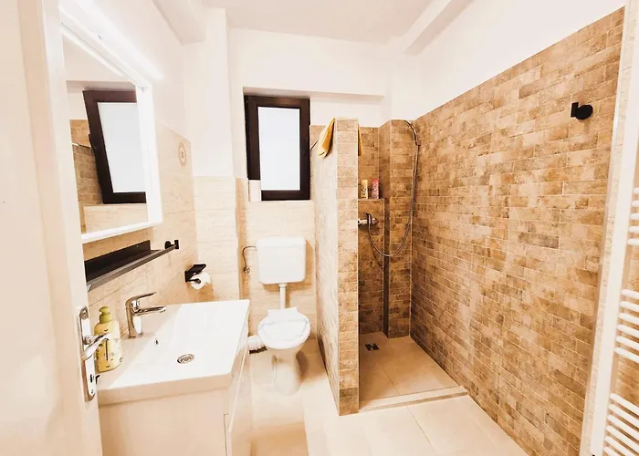 Old Town Oasis - Ap 4